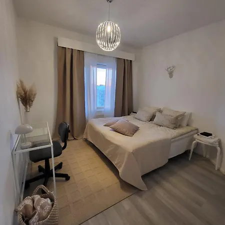 Lägenhet Viitakane - Modern And Cozy *